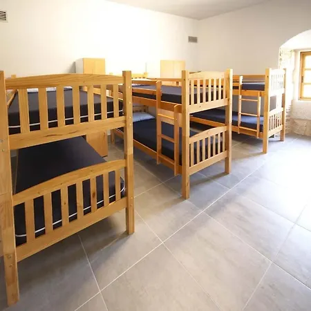 Hostal Monasterio De La Magdalena *