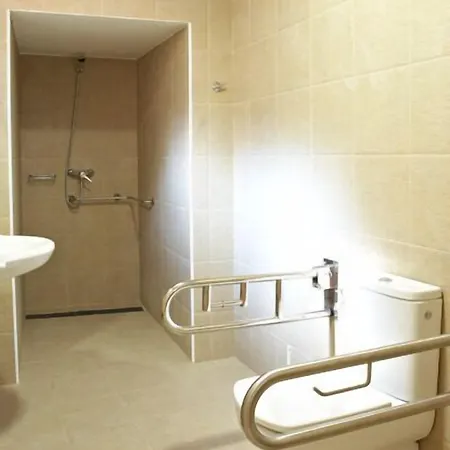 Monasterio De La Magdalena Hostal Sarria