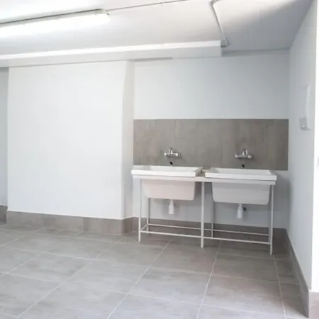 Monasterio De La Magdalena