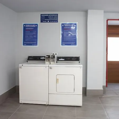 Vandrerhjem Monasterio De La Magdalena *