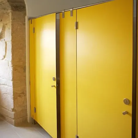 Monasterio De La Magdalena Hostal