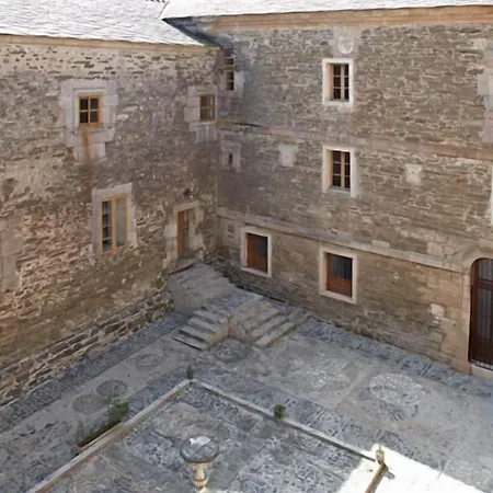 Monasterio De La Magdalena Hostal