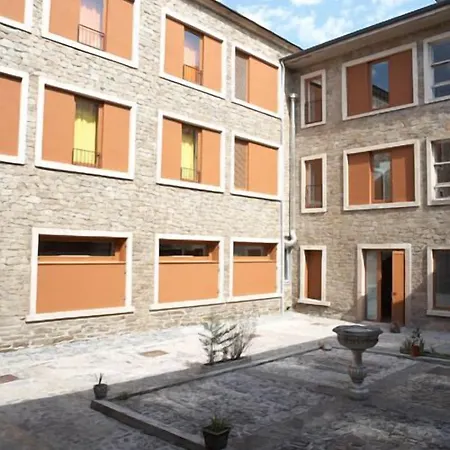 Hostal Monasterio De La Magdalena Sarria