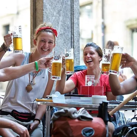 Monasterio De La Magdalena Vandrerhjem Sarria