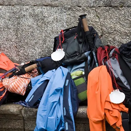 Vandrerhjem Monasterio De La Magdalena Sarria