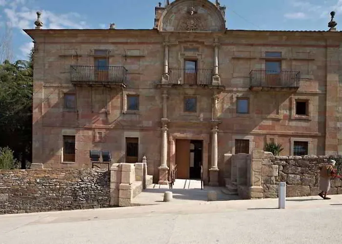 Hostel Monasterio De La Magdalena Sarria